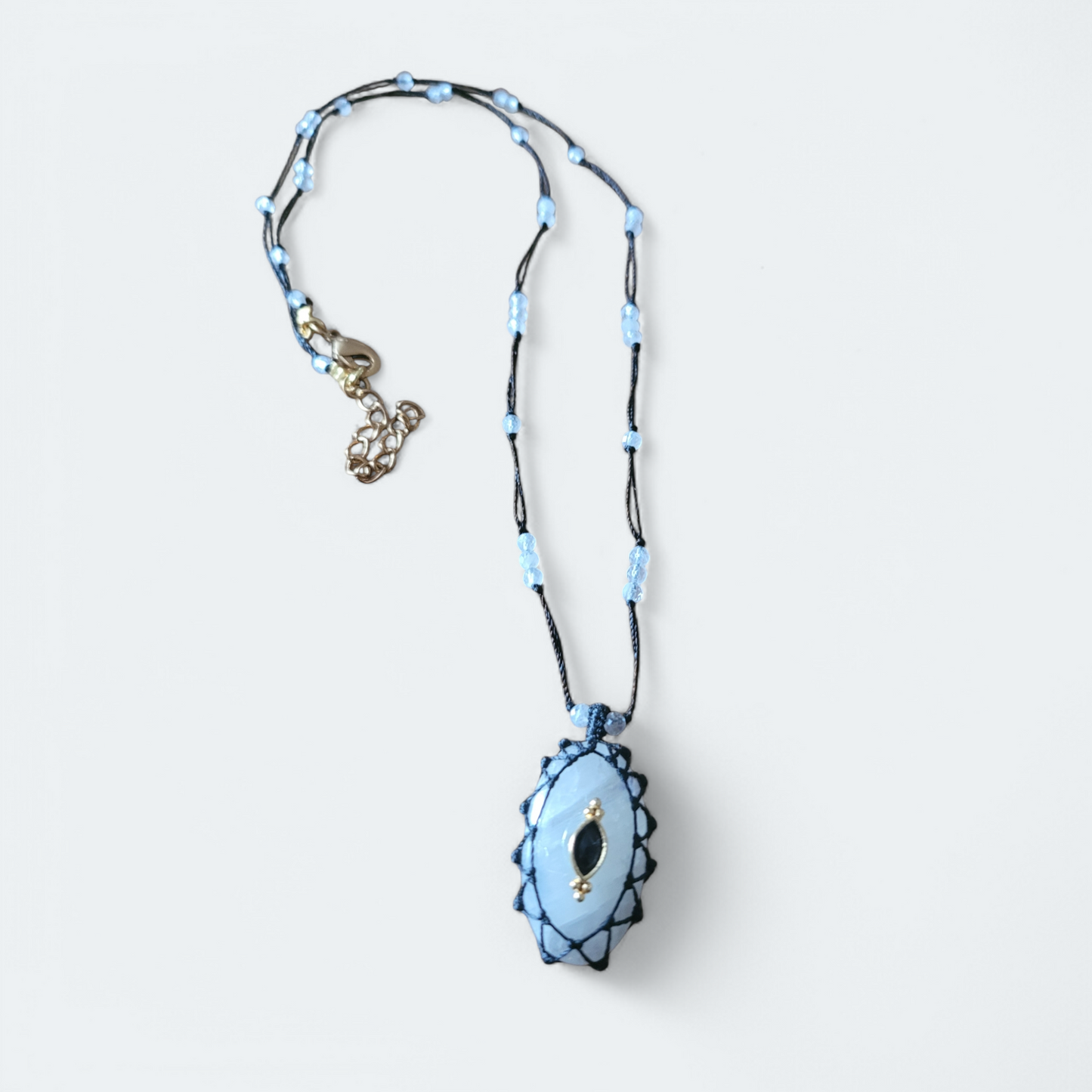 Collier RONI
