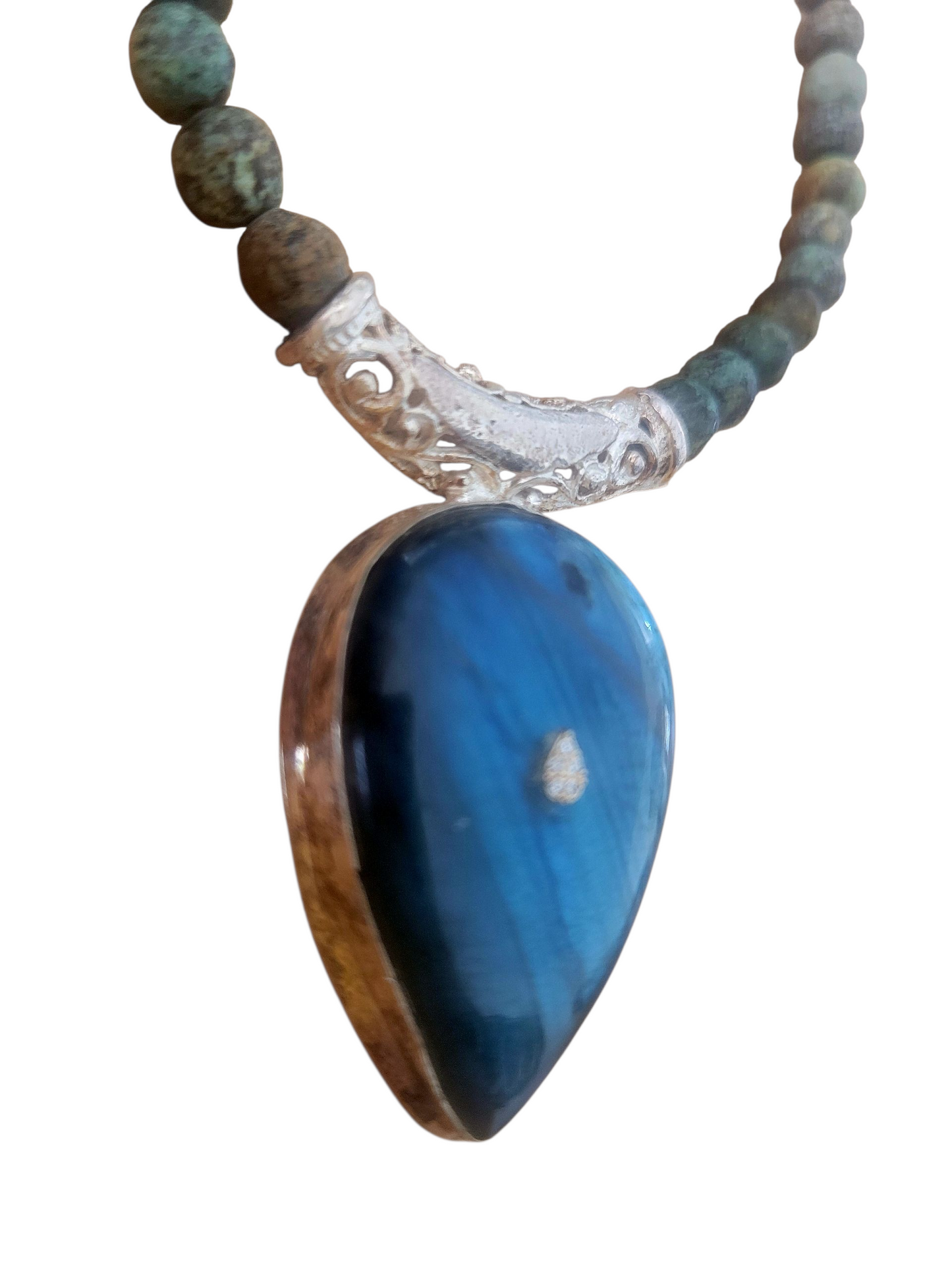 Collier AMIRA