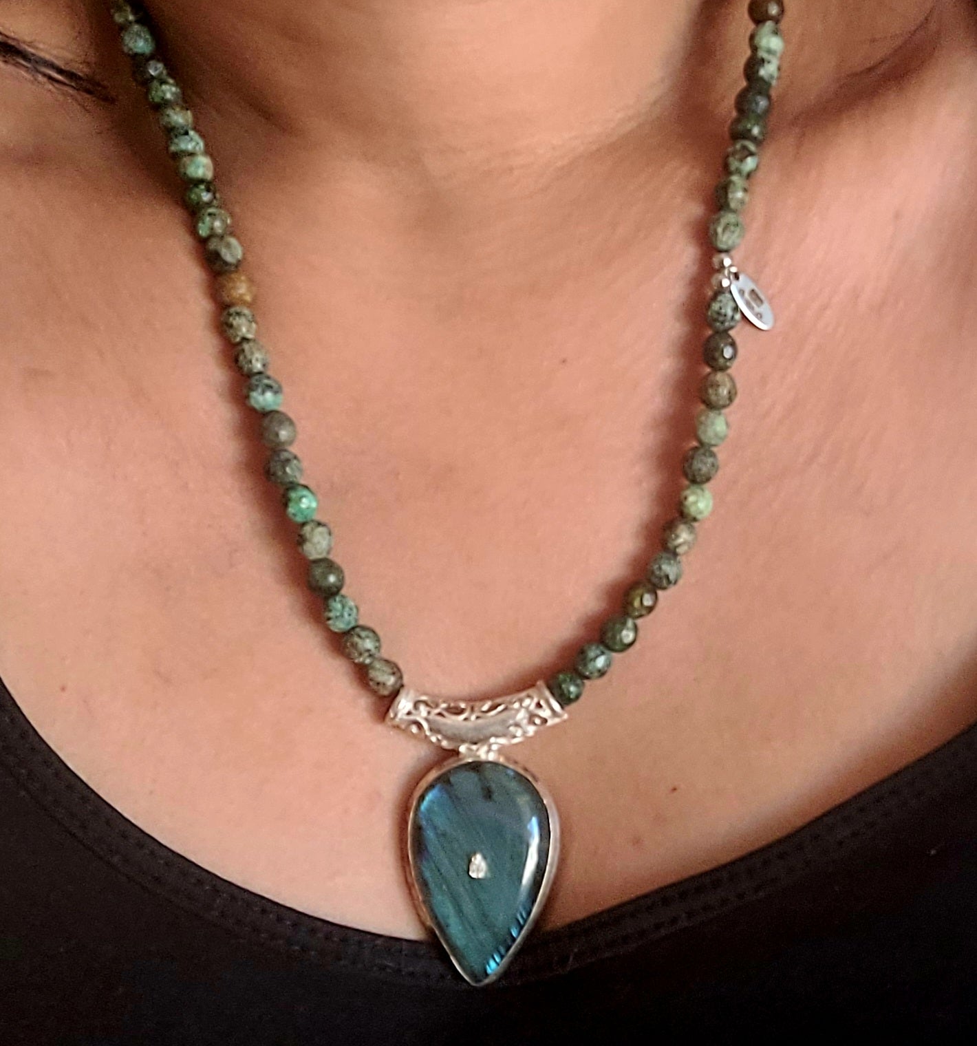 Collier AMIRA