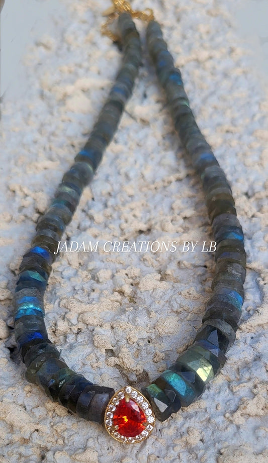 Collier ESTHER
