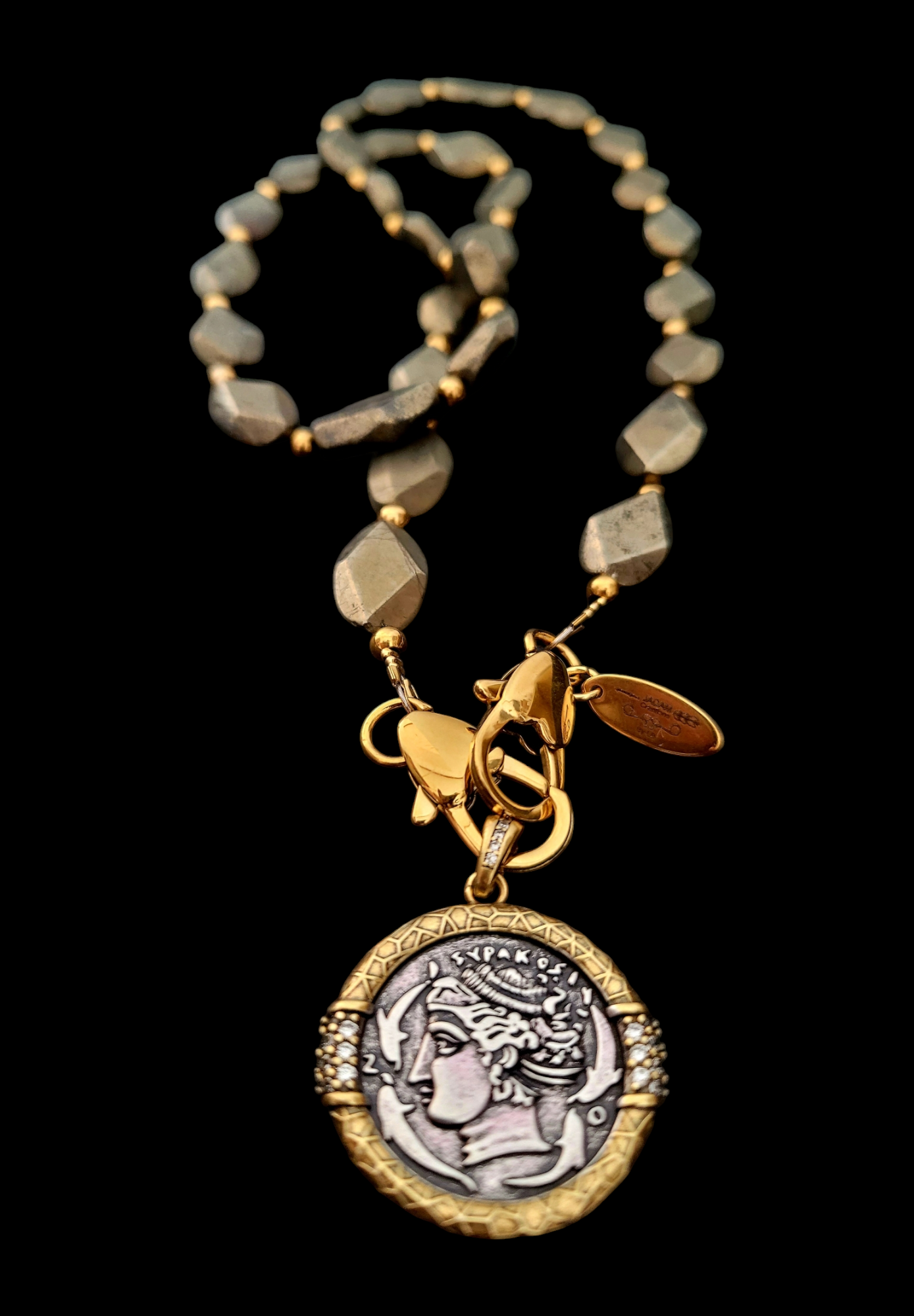 Collier ATHENA