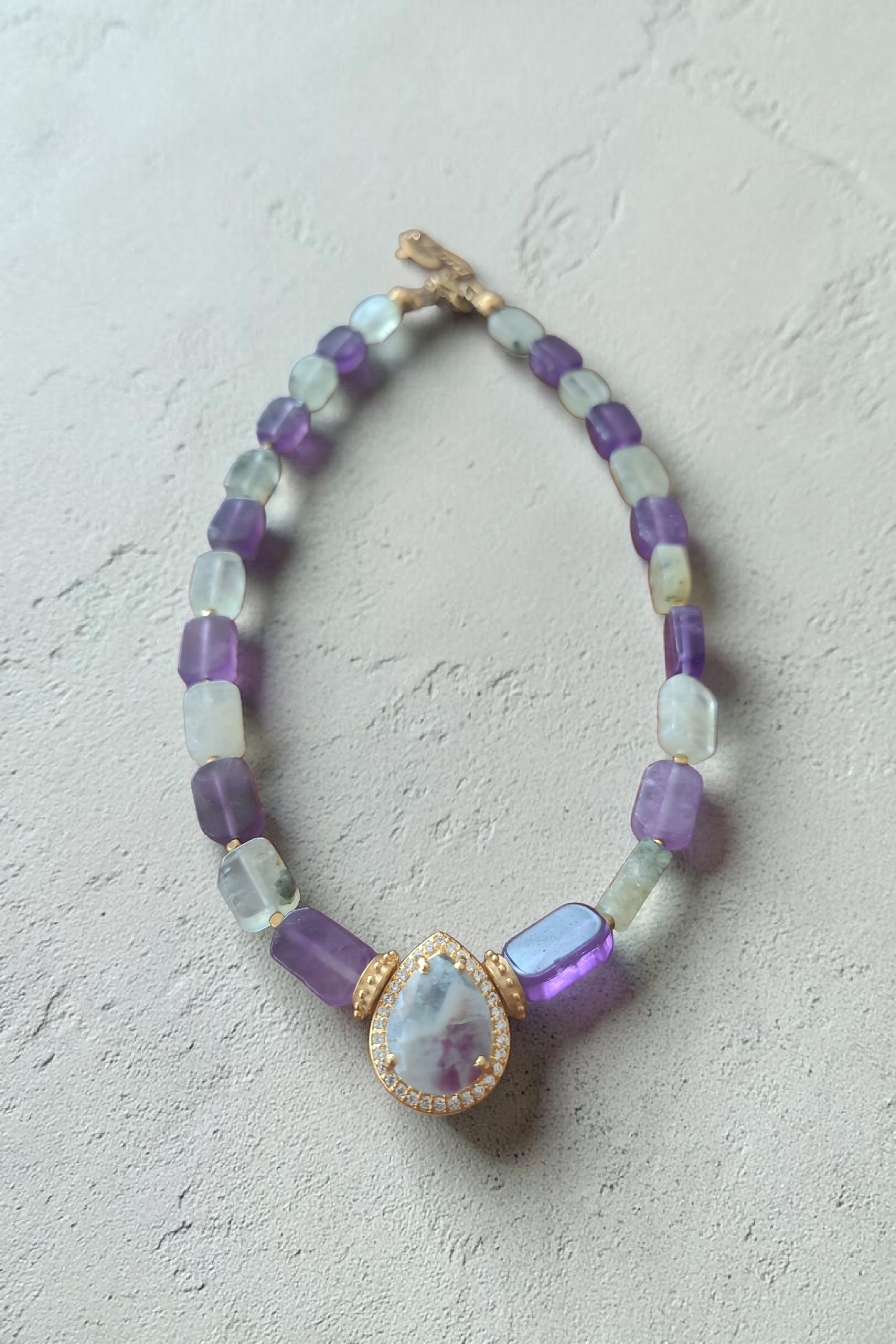 Collier ALY