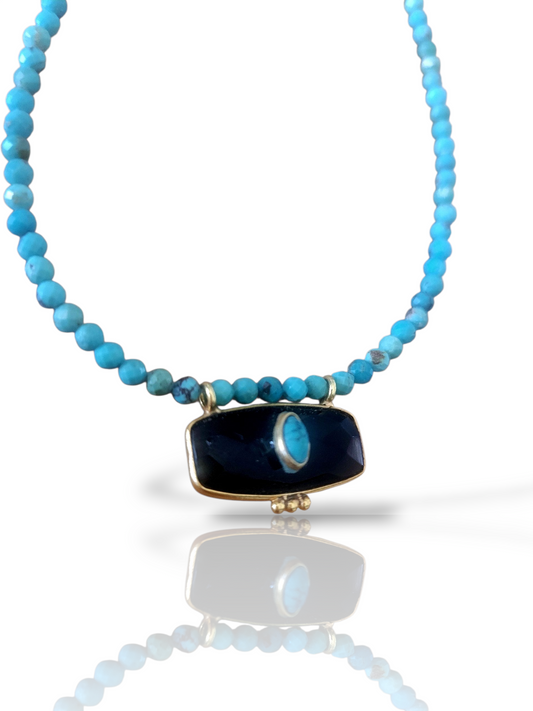 Collier DONA