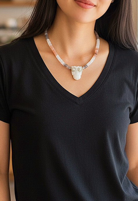 LIONNE  de l'Atlas collier