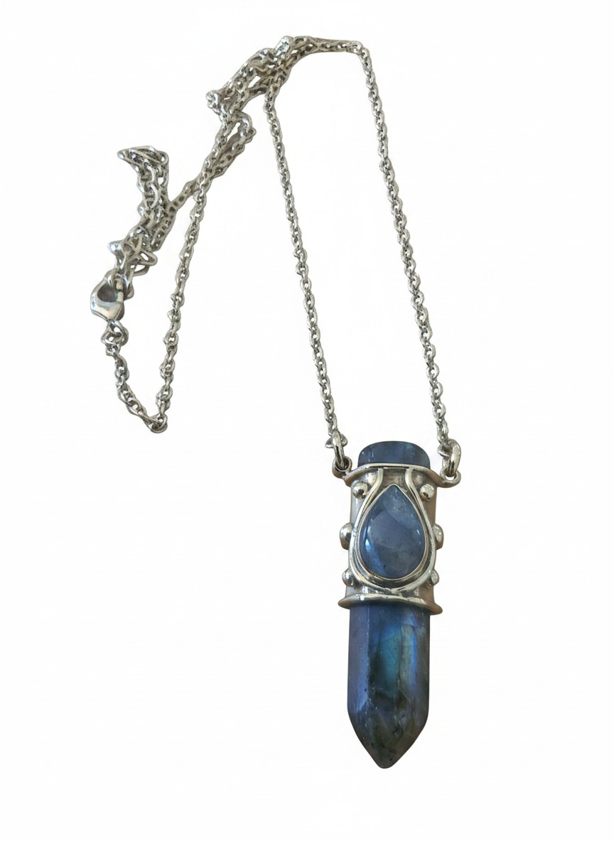 Collier talisman ROSABEL