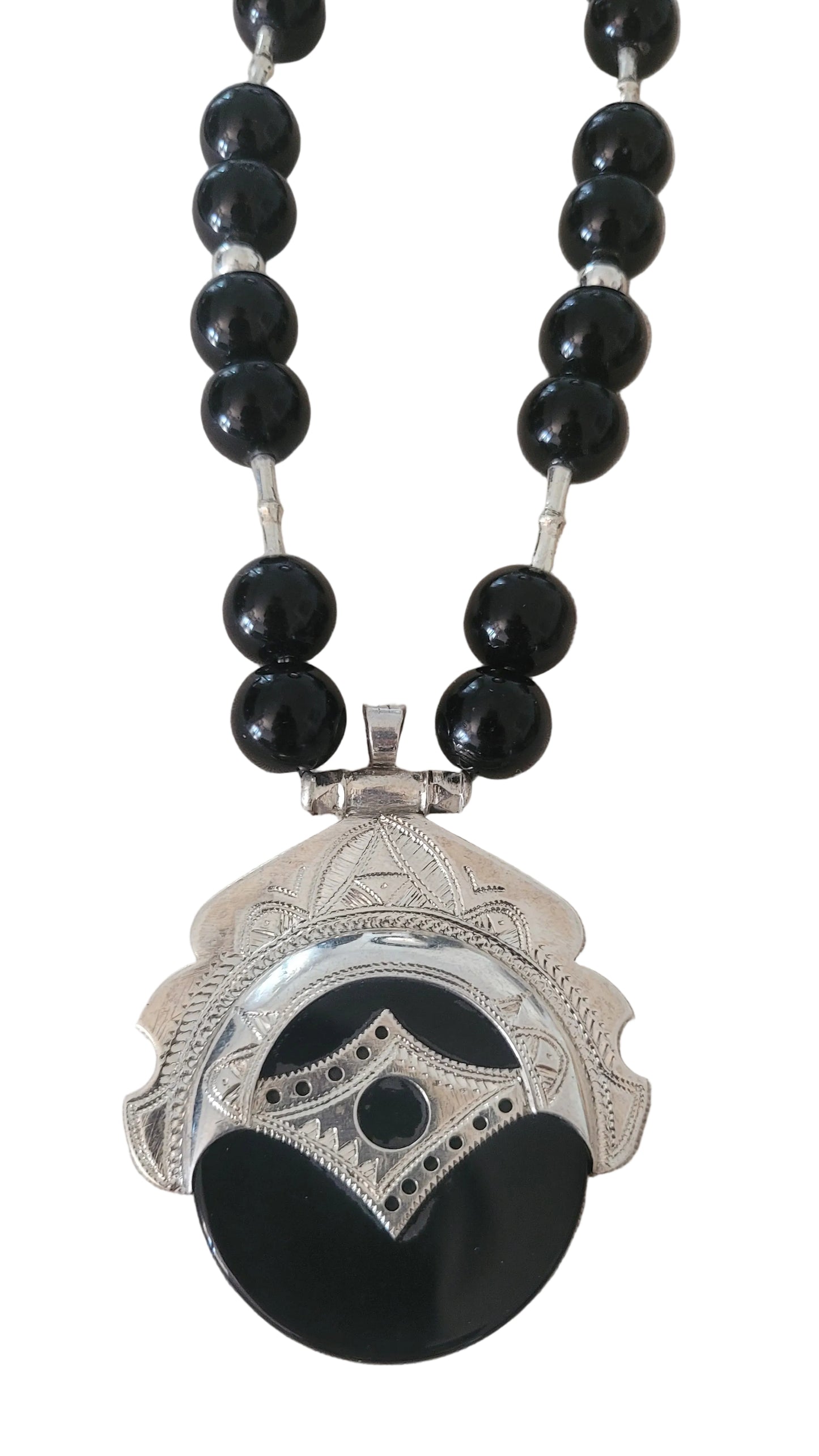 Collier KAMARA