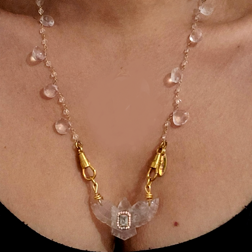 Collier KERACH