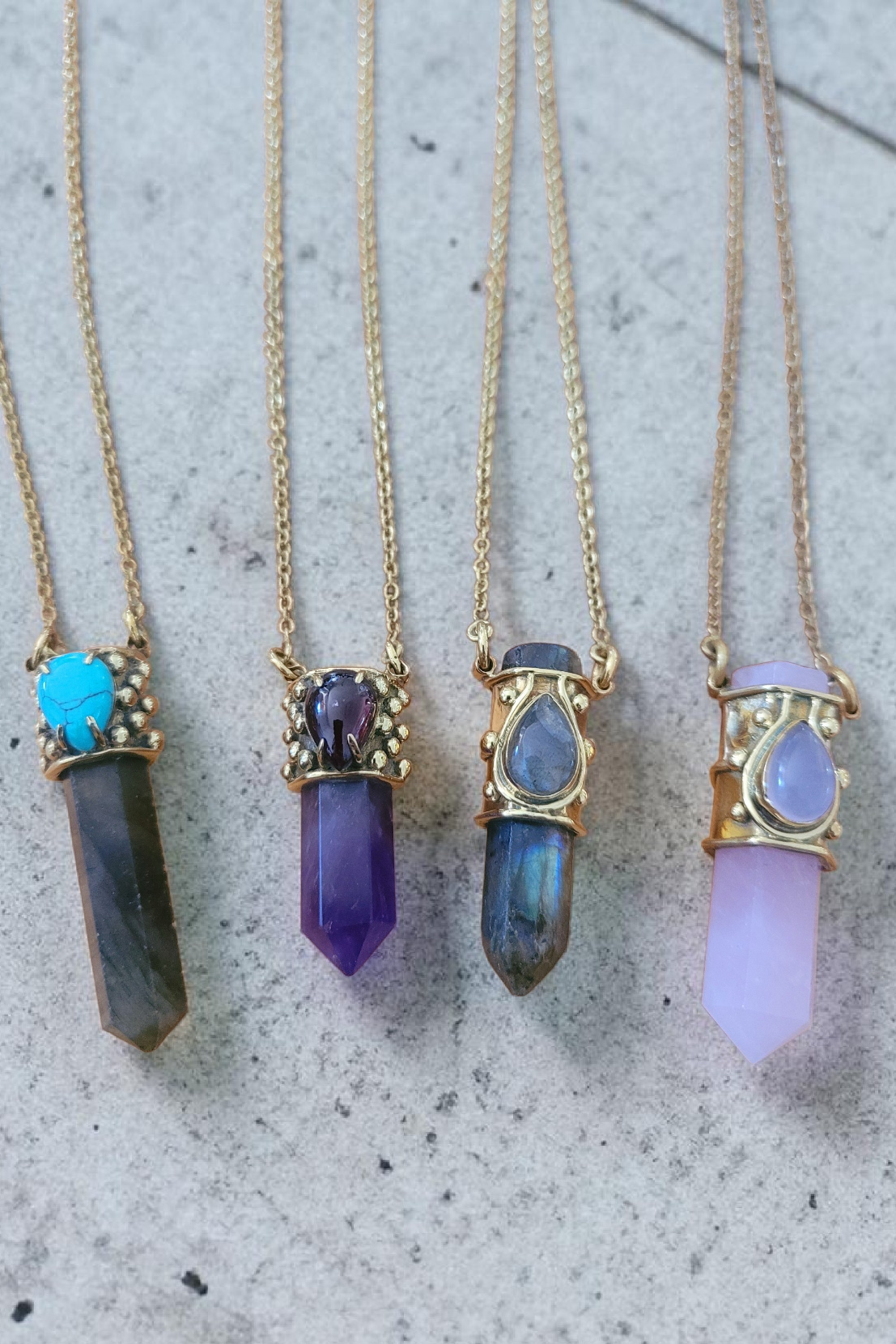 Collier talisman ROSABEL